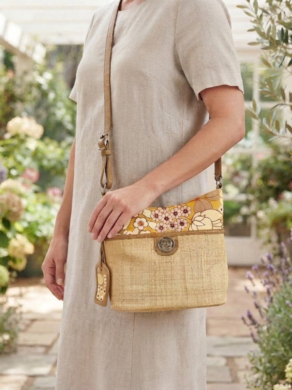 Spartina 449 Shoulder Bag Creamy Yellow Straw Linen Floral Tan Leather Trim